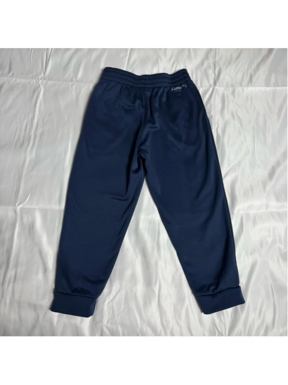 Boys Nike Therma-FIT Sweatpants 5-6YRS Navy Blue White